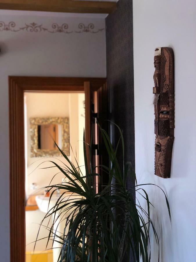 Das Crocodill Pāvilosta Exteriör bild
